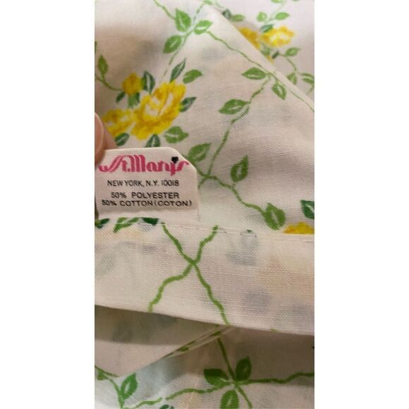 𝅺VINTAGE St. Mary’s yellow floral full flat sheet - Picture 6 of 6